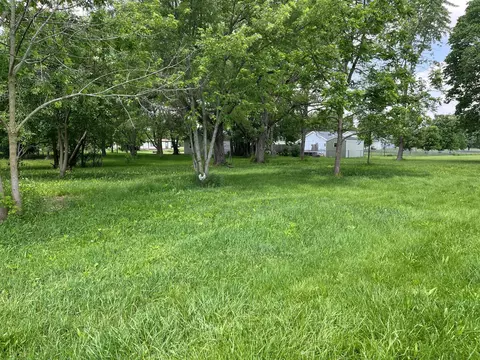 312 Smith Ave, Lima, OH 45801 photo 2