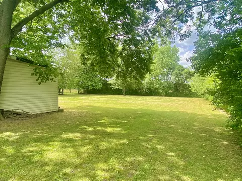 2764 Dayton Rd, Springfield, OH 45506 photo 6