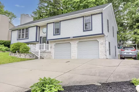300 Evergreen Dr, Bellefontaine, OH 43311