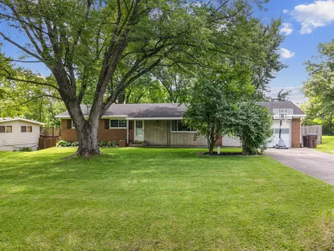 1752 Nugget Ct, Dayton, OH 45432