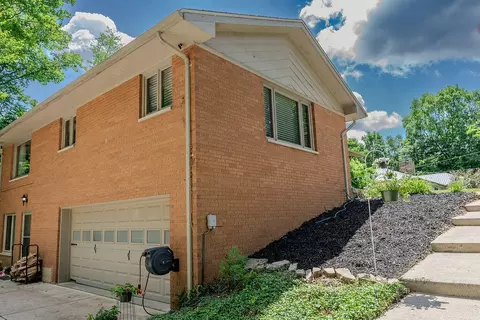 1234 White Oak Dr, Springfield, OH 45504 photo 2