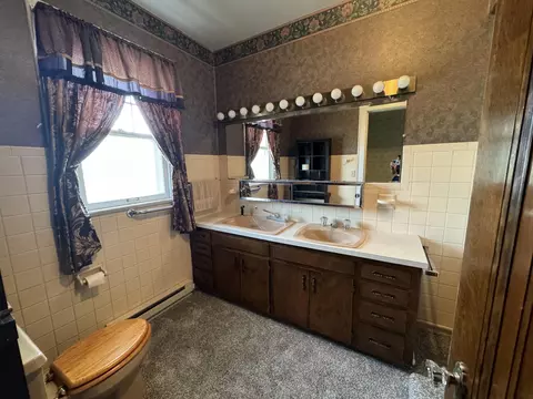 309 E Market St, Celina, OH 45822 photo 24