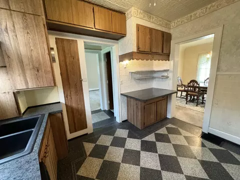 309 E Market St, Celina, OH 45822 photo 14