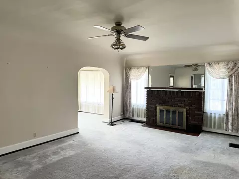 309 E Market St, Celina, OH 45822 photo 6
