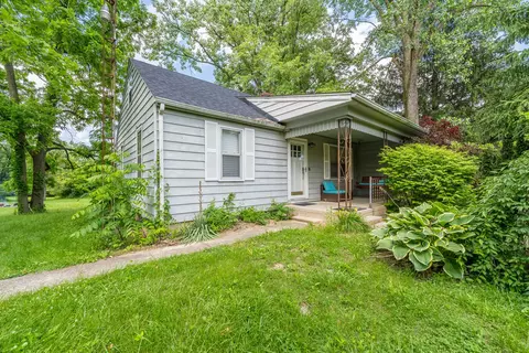 5451 Old Springfield Rd, Tipp City, OH 45371
