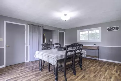 Dining - 2120 Broadway Ave, Sidney, OH 45365 photo 4 of 4