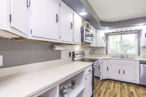Kitchen - 2120 Broadway Ave, Sidney, OH 45365 photo 4 of 4