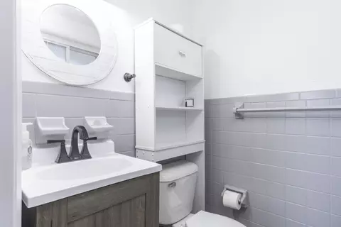 Bath - 2120 Broadway Ave, Sidney, OH 45365 photo 1 of 4