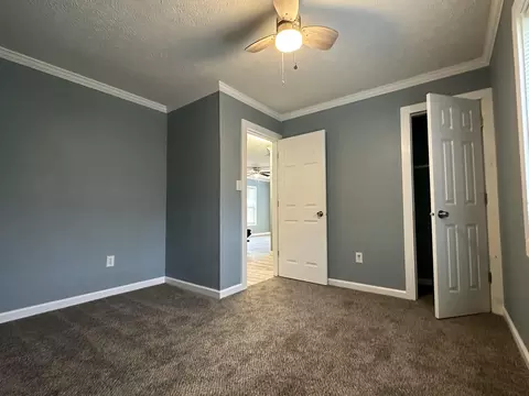 Bedroom - 1112 Hillcrest Ave, Springfield, OH 45504 photo 1 of 3