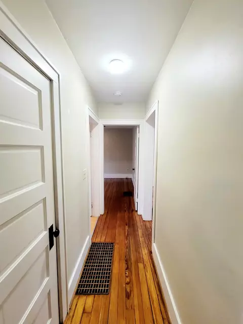 Entry Way - 2106 Beatrice St, Springfield, OH 45503 photo 1 of 1