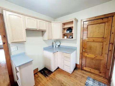 Kitchen - 2106 Beatrice St, Springfield, OH 45503 photo 4 of 5