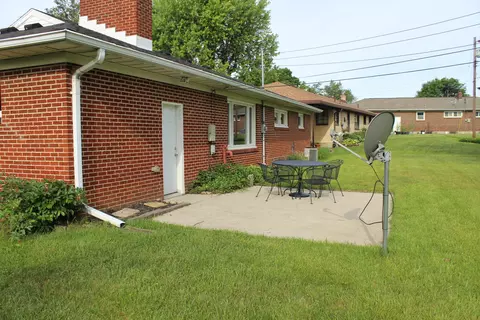 Exterior - 1342 Ronald Rd, Springfield, OH 45503 photo 4 of 6