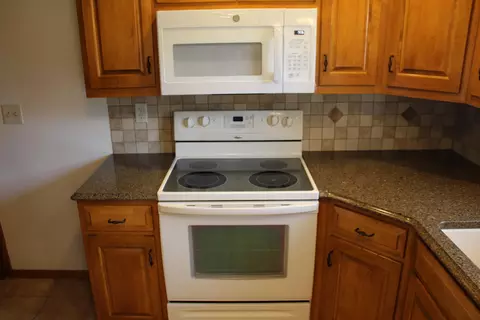 Kitchen - 1342 Ronald Rd, Springfield, OH 45503 photo 2 of 3