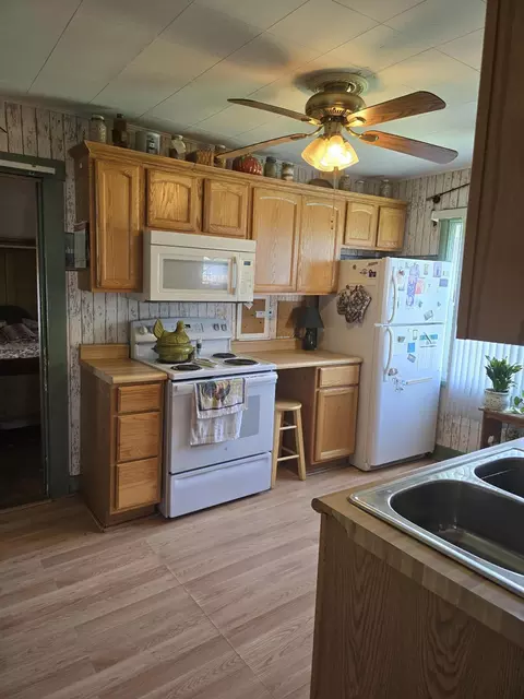 44 Snyder St, Springfield, OH 45504 photo 6