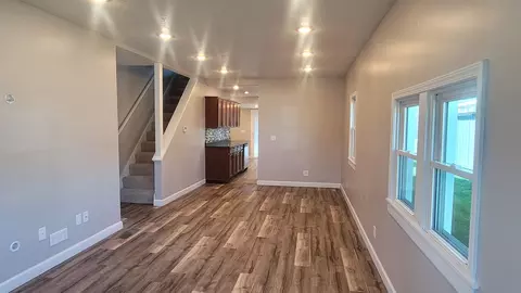 Living - 810 W Logan St, Celina, OH 45822 photo 2 of 2