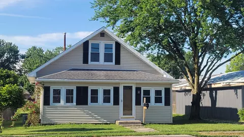 810 W Logan St, Celina, OH 45822