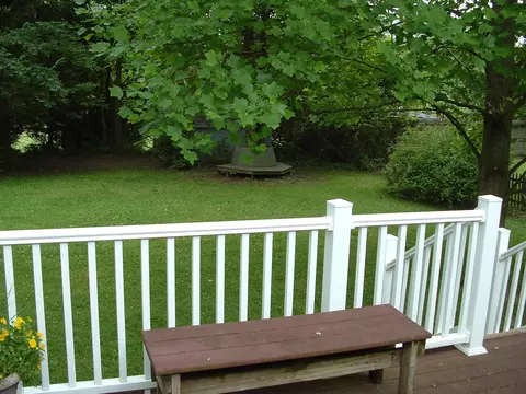 Exterior - 1641 Yorkshire Ct, Springfield, OH 45503 photo 9 of 17