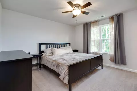 Bedroom - 12 Cascade Dr, Fairborn, OH 45324 photo 1 of 8