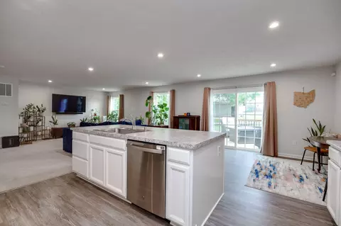 Kitchen - 12 Cascade Dr, Fairborn, OH 45324 photo 6 of 6