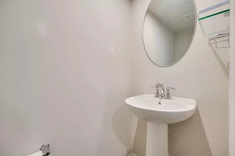 Bath - 12 Cascade Dr, Fairborn, OH 45324 photo 1 of 3