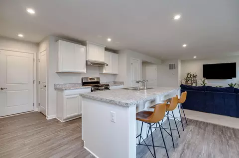 Kitchen - 12 Cascade Dr, Fairborn, OH 45324 photo 4 of 6