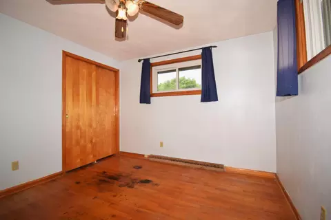 Bedroom - 1924 Sierra Ave, Springfield, OH 45503 photo 4 of 4