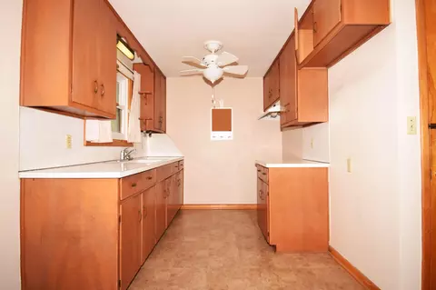 Kitchen - 1924 Sierra Ave, Springfield, OH 45503 photo 1 of 1