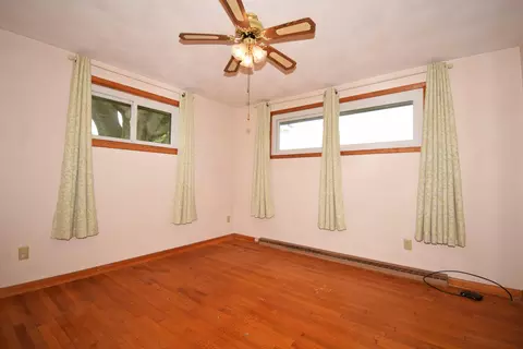 Bedroom - 1924 Sierra Ave, Springfield, OH 45503 photo 1 of 4