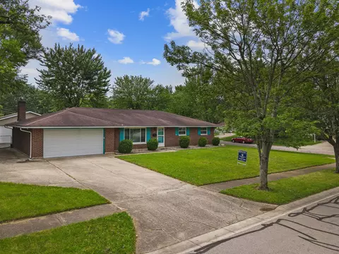 6700 Rushleigh Rd, Englewood, OH 45322