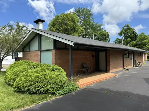 826 W First St, Springfield, OH 45504