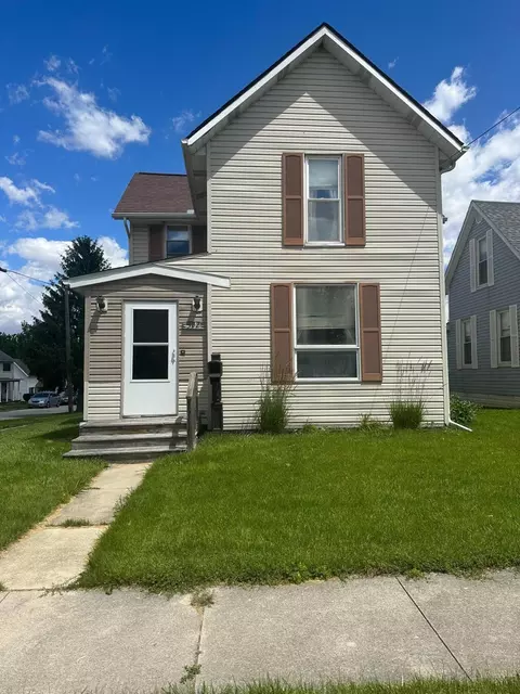 302 E Columbia St, Saint Marys, OH 45885