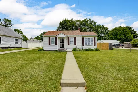 160 Lawnview Ave, Springfield, OH 45505 photo 2