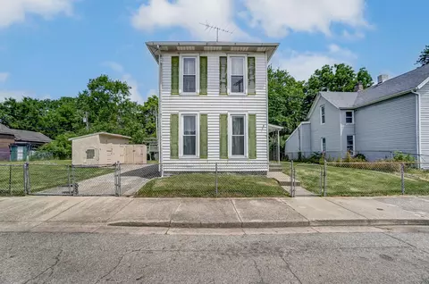558 E Pleasant St, Springfield, OH 45505