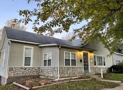 541 N Market St, Kenton, OH 43326