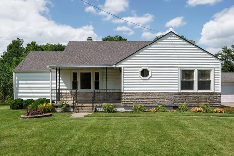 49 Oakwood Ave, Fairborn, OH 45324