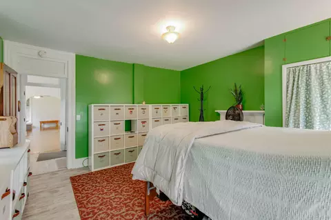Bedroom - 1508 Eagle City Rd, Springfield, OH 45504 photo 1 of 7