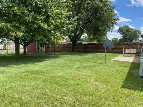 3236 Woonsocket St, Springfield, OH 45503 photo 11