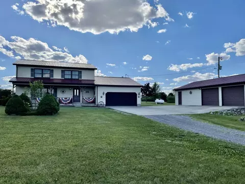 6042 Waynesfield Rd, Lima, OH 45806