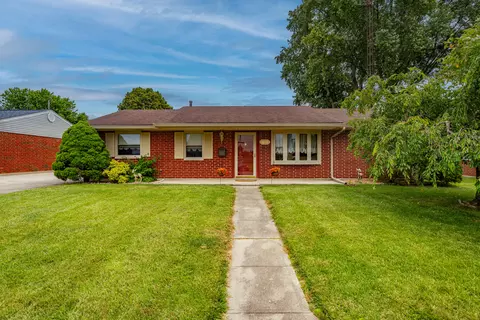 1641 Seneca Dr, Xenia, OH 45385