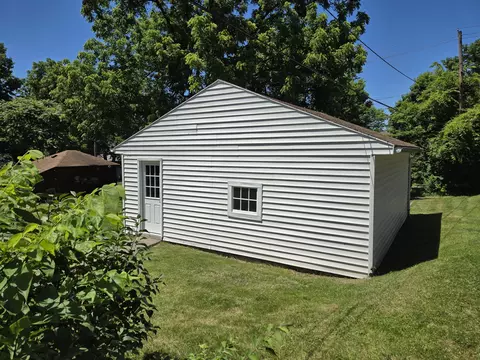 1730 W Washington St, Springfield, OH 45506 photo 3