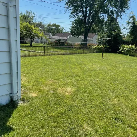 Exterior - 2049 N Hadley Rd, Springfield, OH 45505 photo 5 of 6