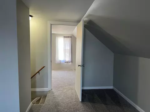 331 N Burnett Rd, Springfield, OH 45503 photo 15