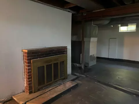 331 N Burnett Rd, Springfield, OH 45503 photo 22