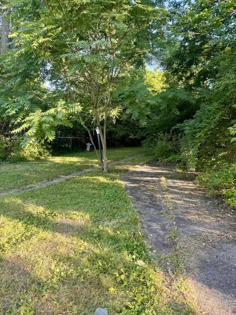 523 W Clark St, Springfield, OH 45506 photo 29
