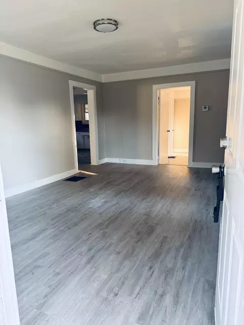 523 W Clark St, Springfield, OH 45506 photo 9