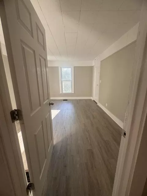 523 W Clark St, Springfield, OH 45506 photo 17