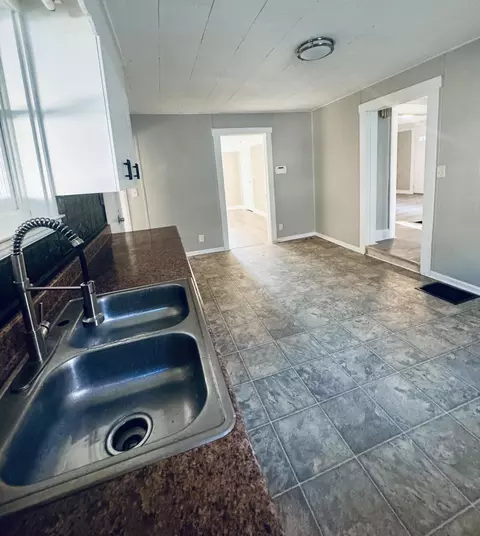 523 W Clark St, Springfield, OH 45506 photo 13