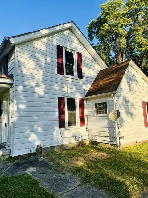523 W Clark St, Springfield, OH 45506 photo 3