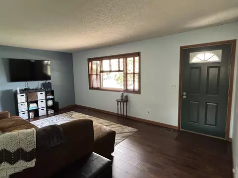 Entry Way - 806 E Vine St, Coldwater, OH 45828 photo 1 of 1