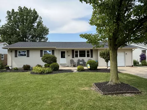 Exterior - 806 E Vine St, Coldwater, OH 45828 photo 2 of 8